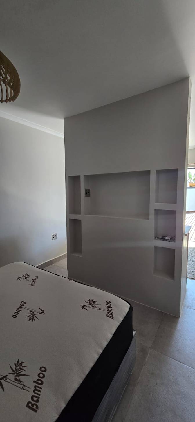 Donovan's room
