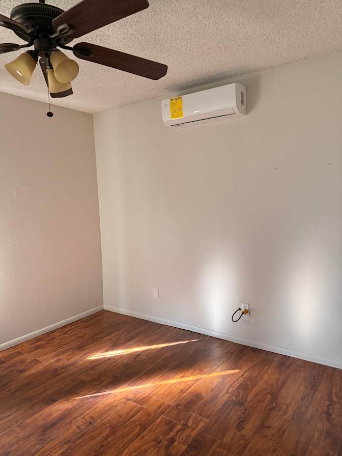 Nely's room
