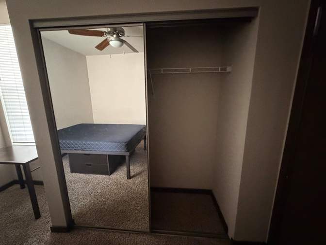 victoria's room