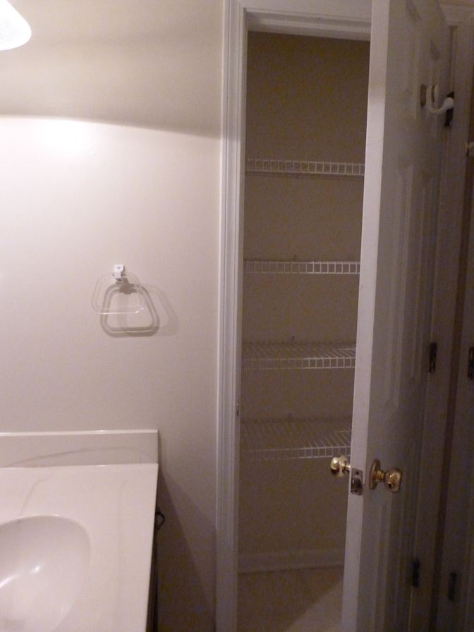 B's room