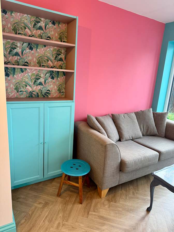 Jo's room