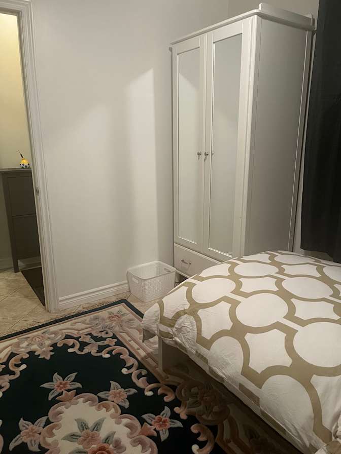 Russelle's room