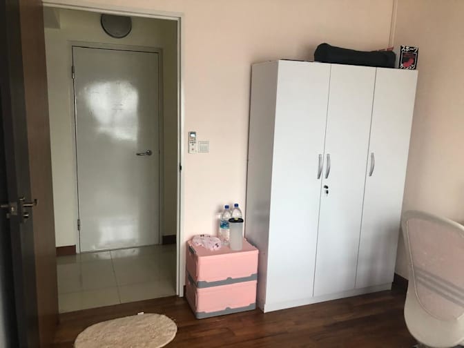 Alan's room