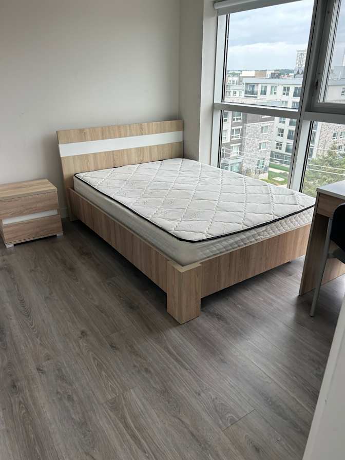 Sam Maini's room
