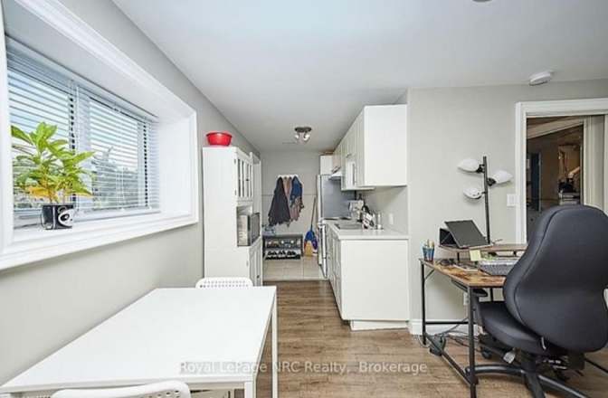 Angela DiFruscia's room