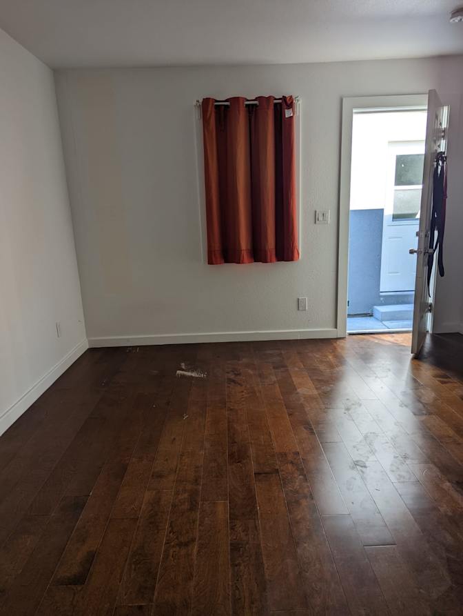 Ellen's room