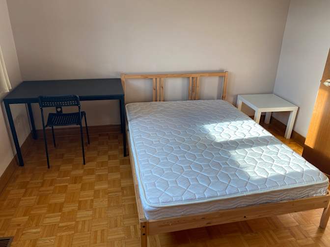 Ben's room