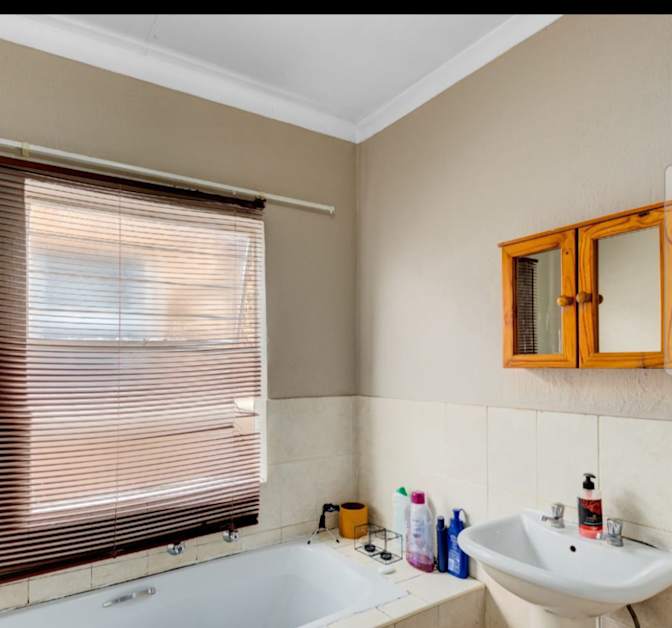 Kgopi's room