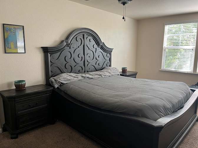 Alicia's room