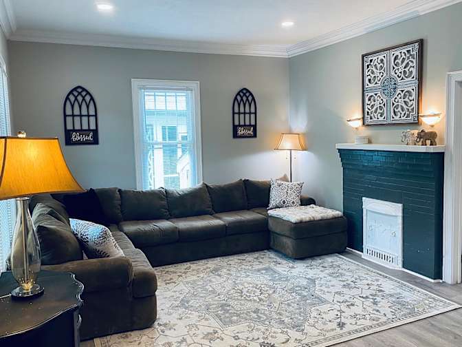 Alcove Rooms's room