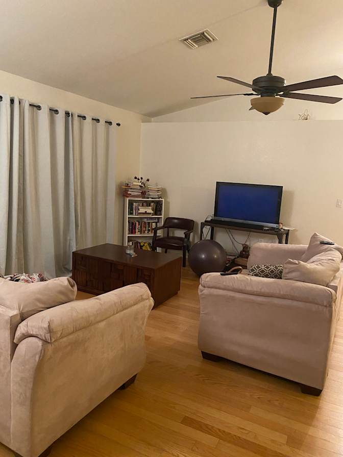 Stephanie's room