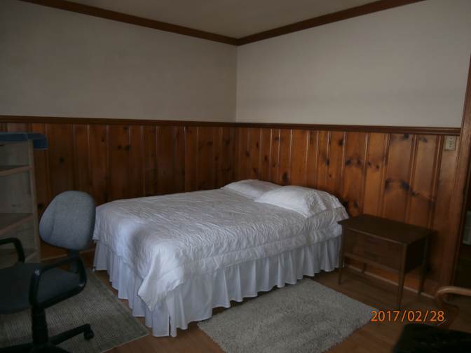 Friendly Center Area's room