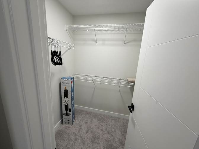 Raja Narendra's room