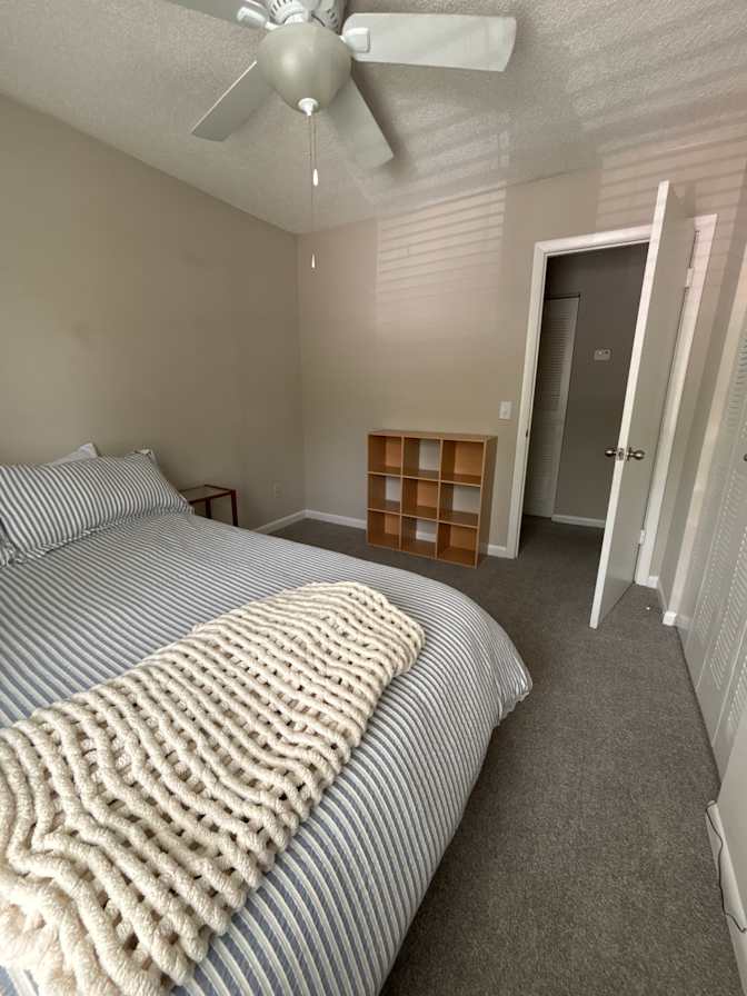 Ana's room