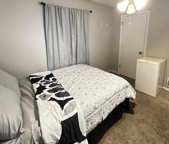 Ari's room