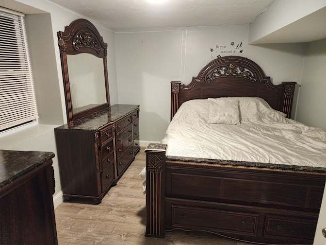 TP R's room