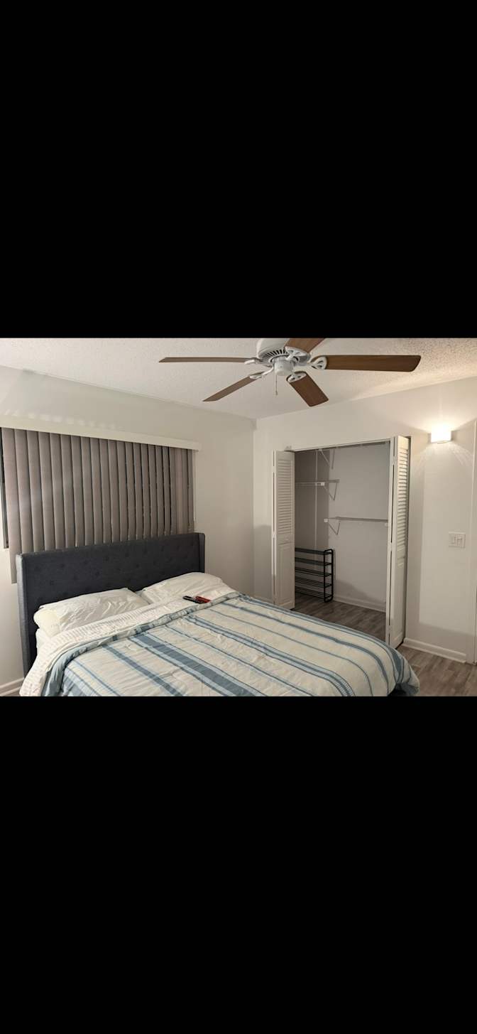 Andres Contreras's room