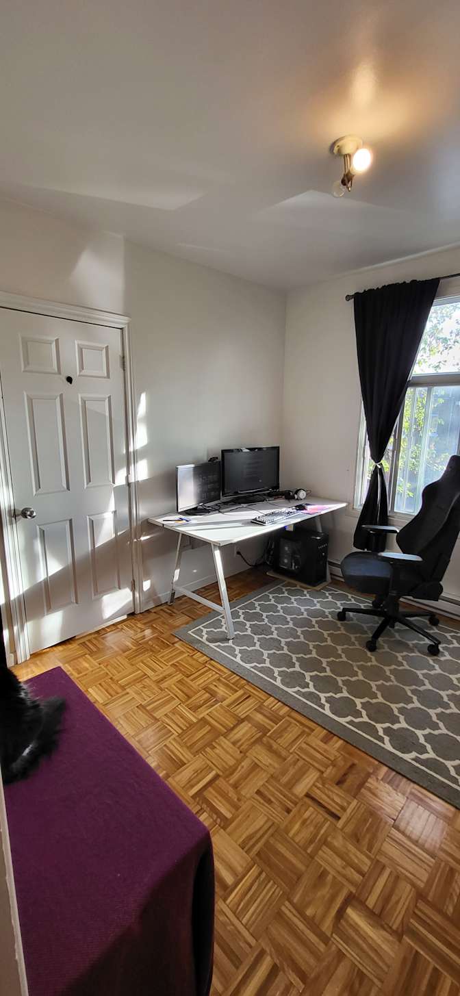 Maxime's room