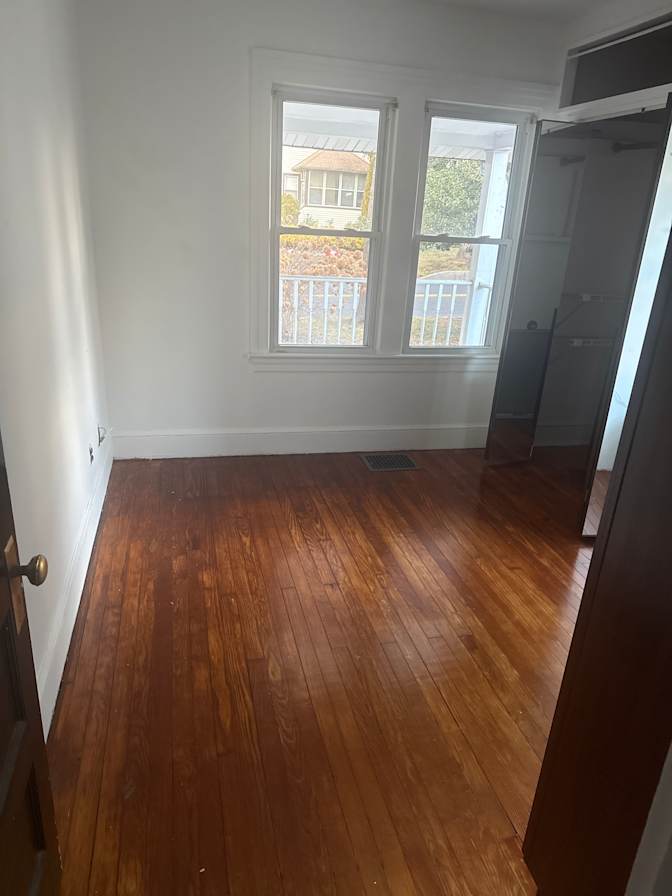 Curtis's room