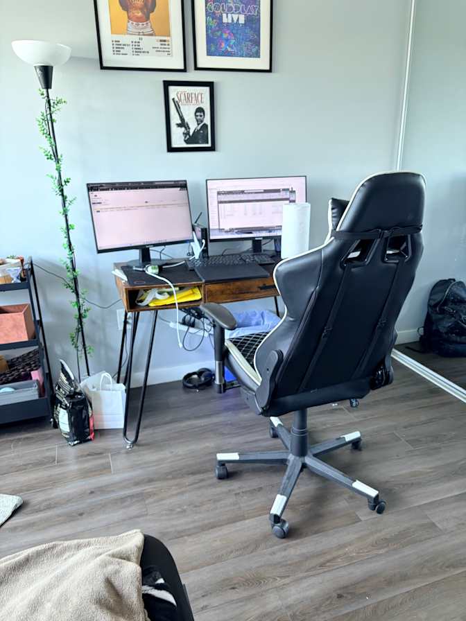 Abhishek Sharma's room