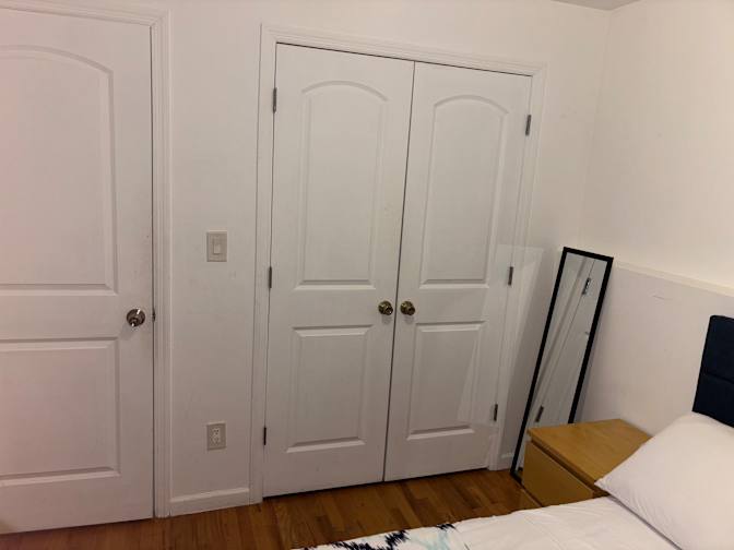 BROOKLYN APARTMENT SHARE LONG OR SHORT TERM's room