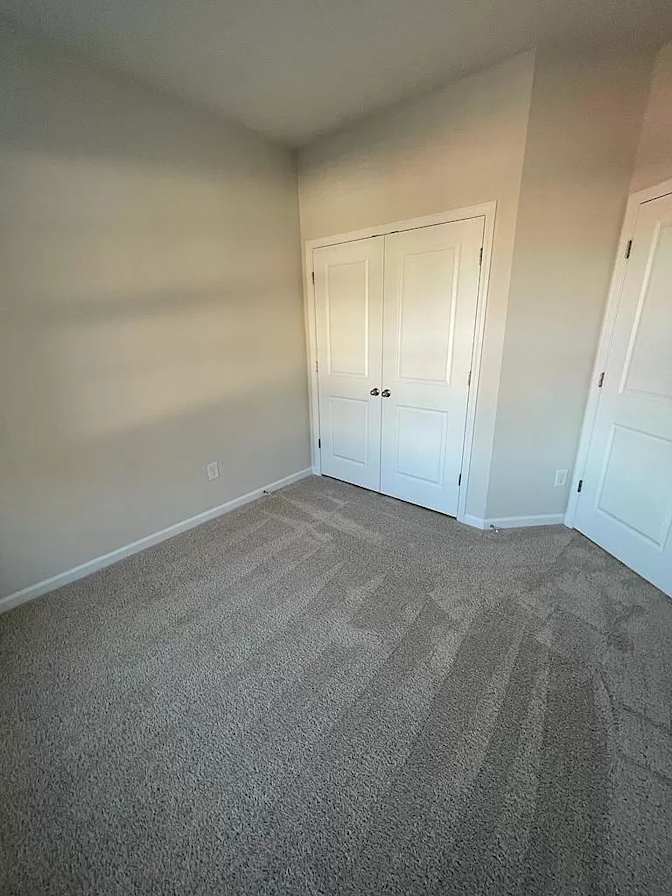 Alcove Rooms's room