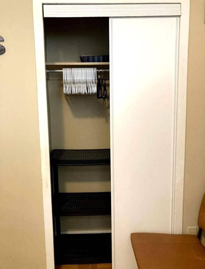 SALVADOR S's room