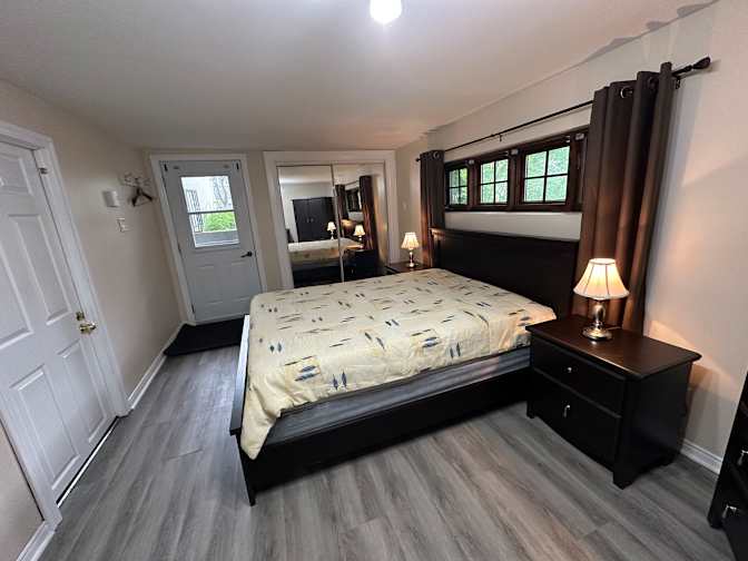 Serge's room