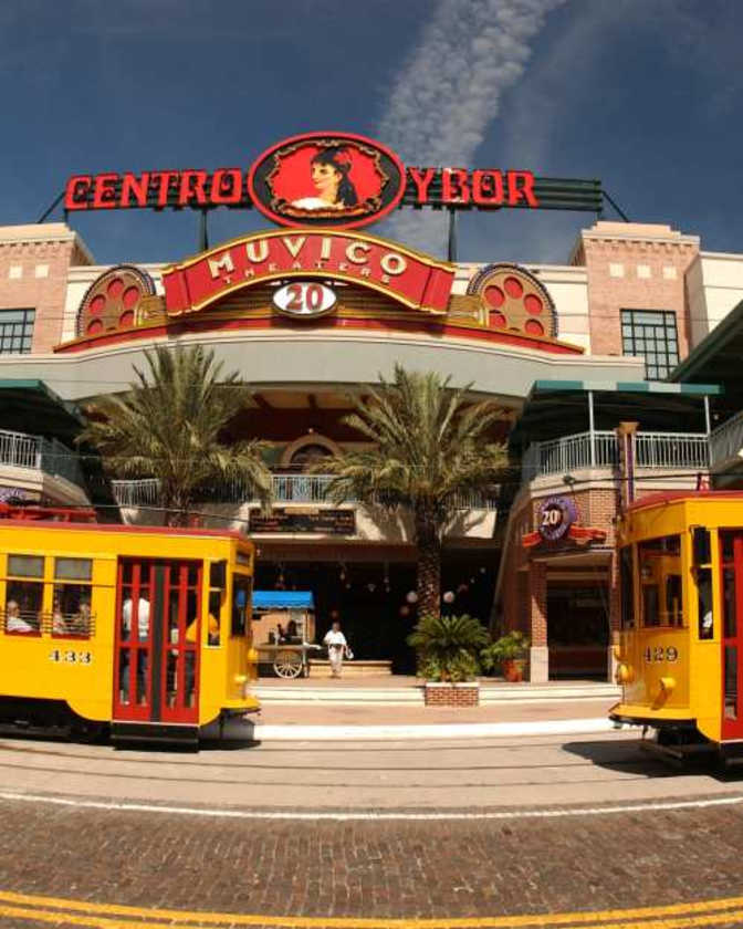 Ybor City Rentals's room