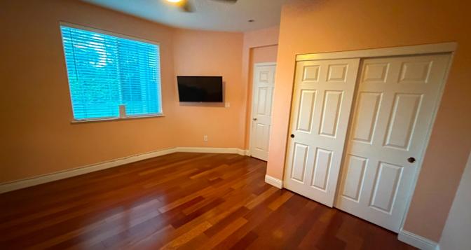 Kavi's room