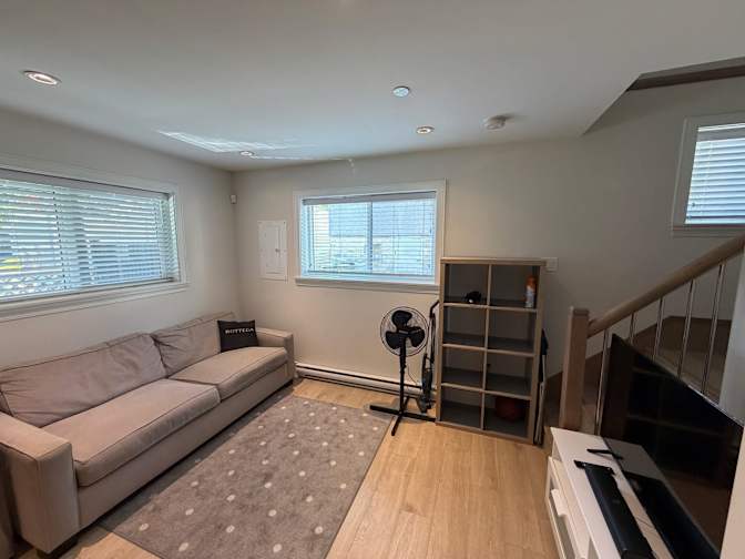 Courtney's room