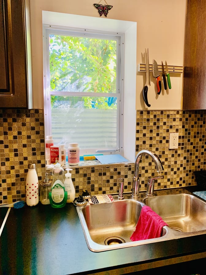 Rodney Property Manager's room