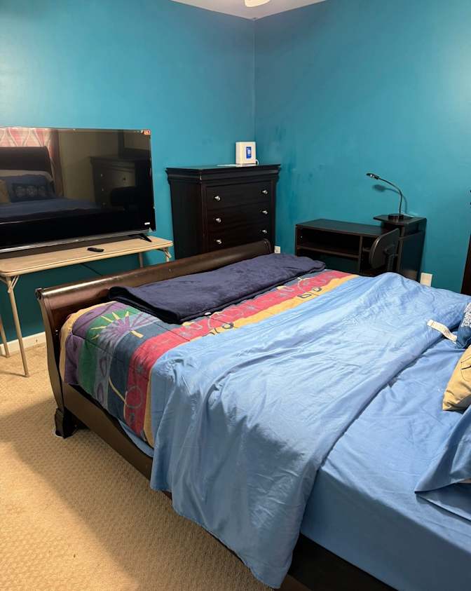 elia Barcliff's room