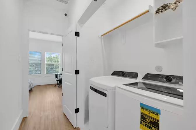 CONVENO GROUP's room