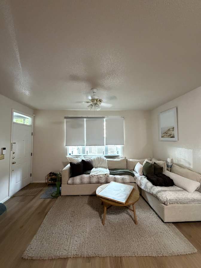 Gabrielle Nappi's room