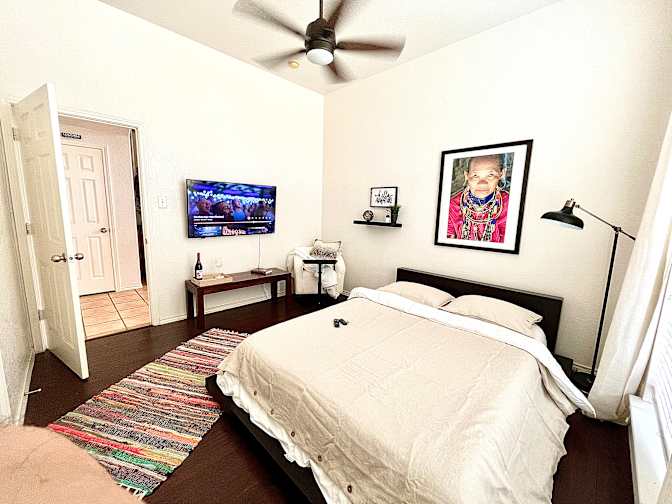 House of Stokes's room