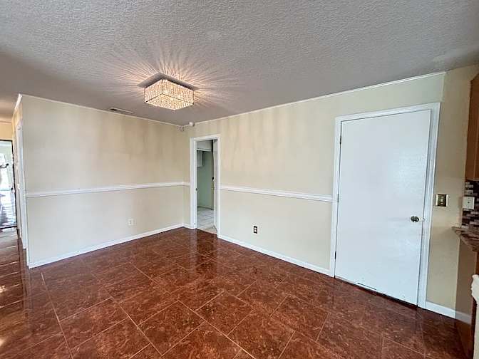 Jennifer's room