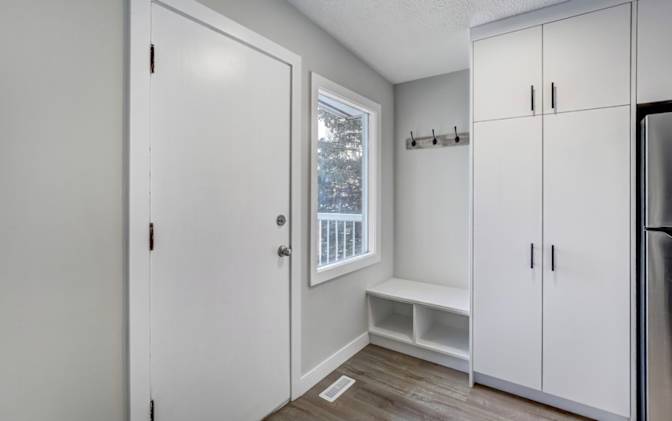 Katie McAlpine's room