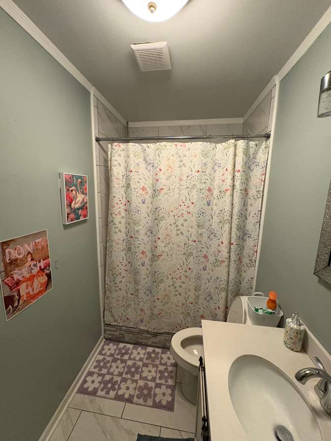 Chanelle's room
