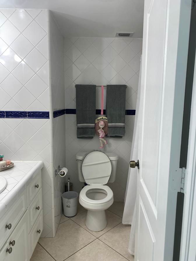 Margarita Mcconnon's room