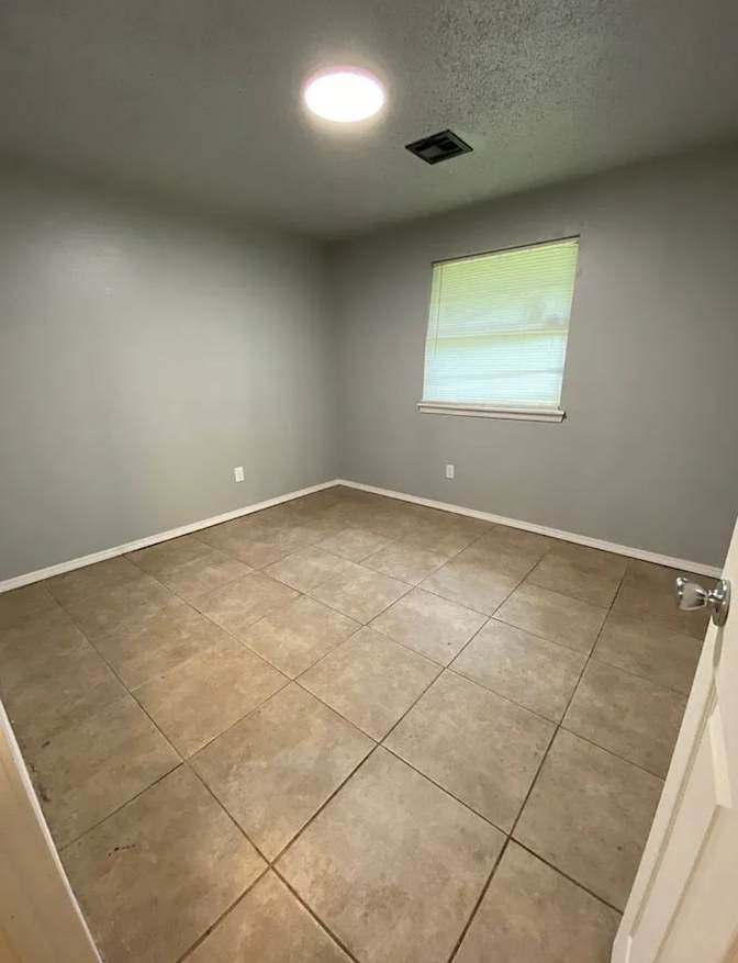 Vivian Ortiz's room