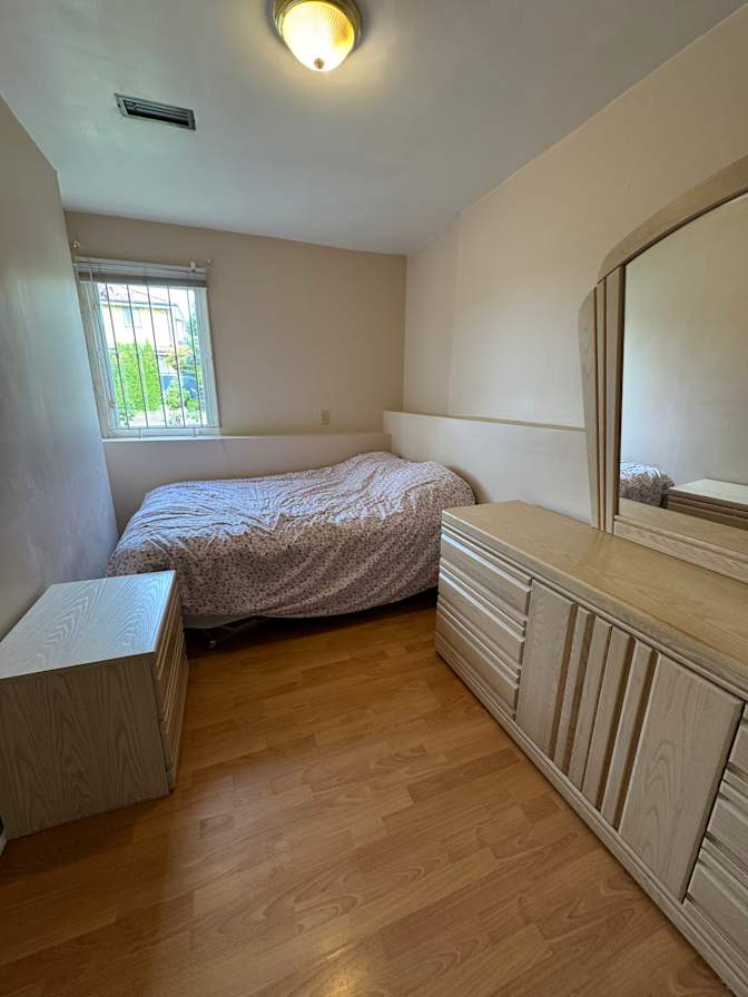 Jannie's room