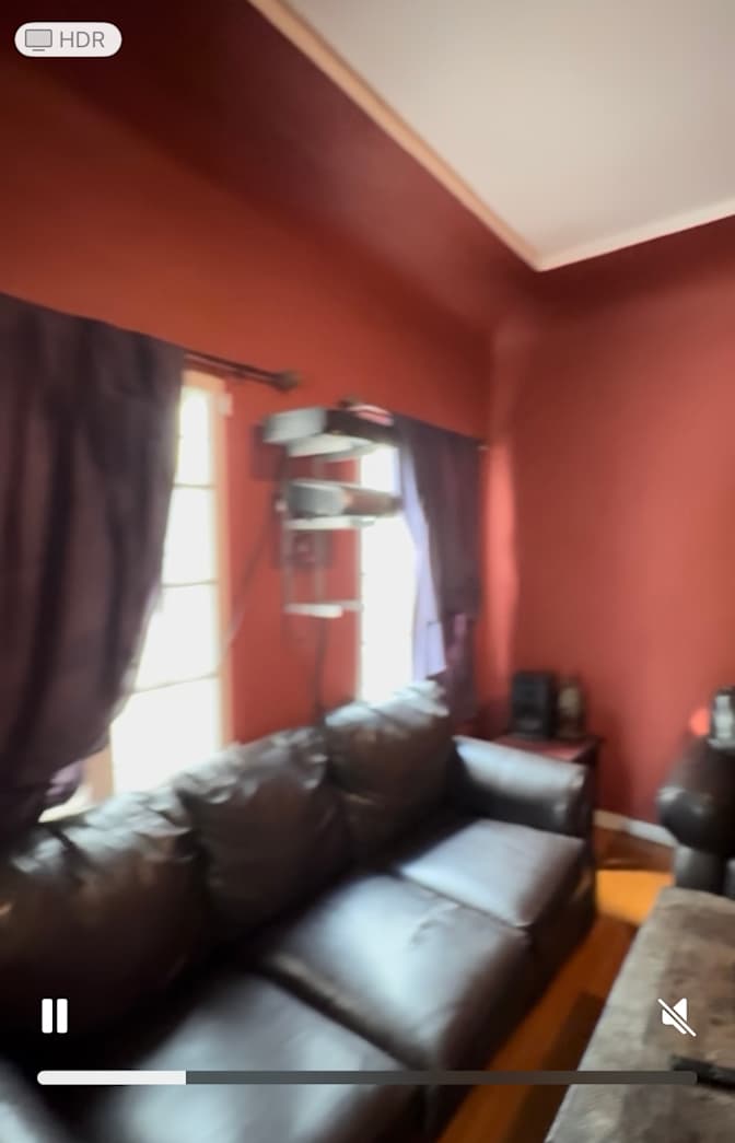 Allen S's room