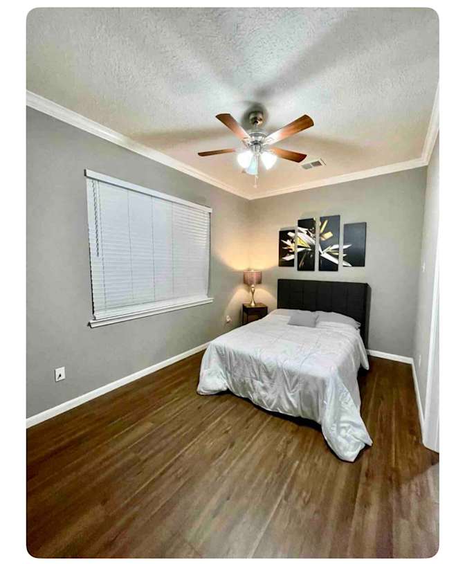 Hannah Nguyen's room