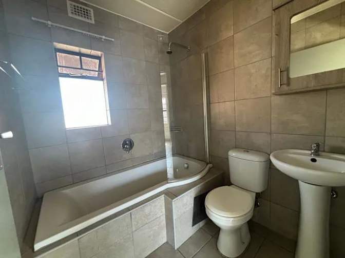 Takudzwa's room