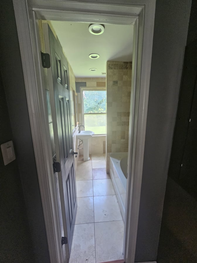 CL&C Property Management and Consulting's room