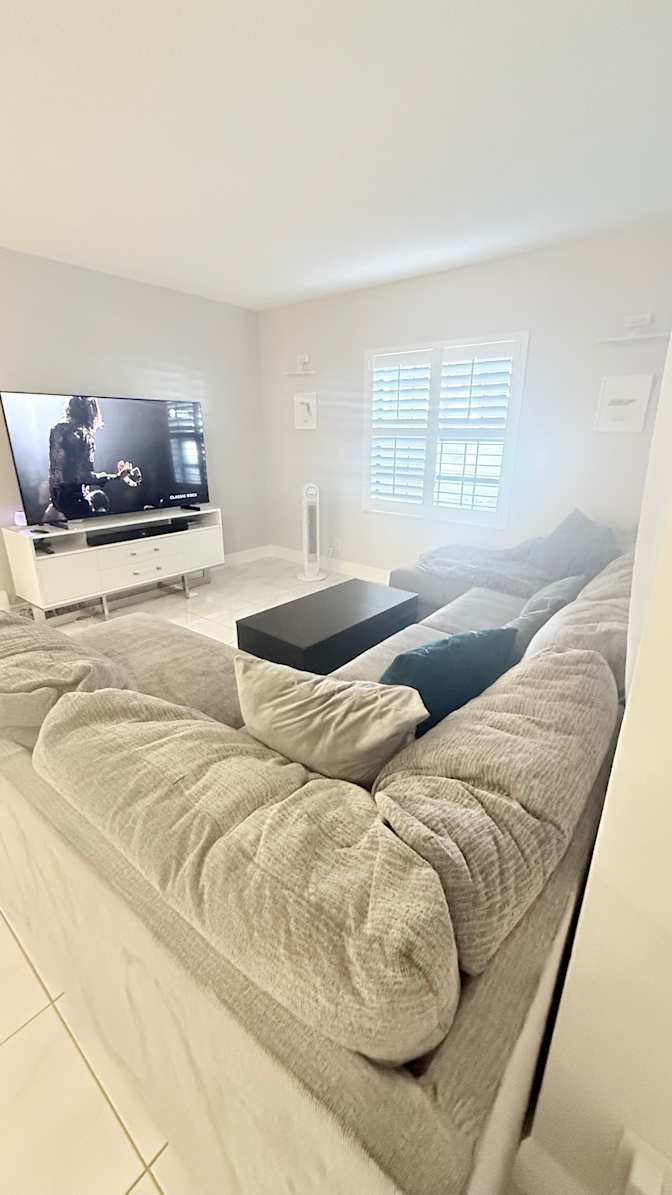 Robyn's room
