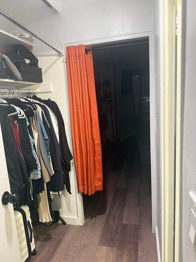 Ana's room