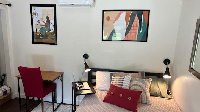 Samantha's room