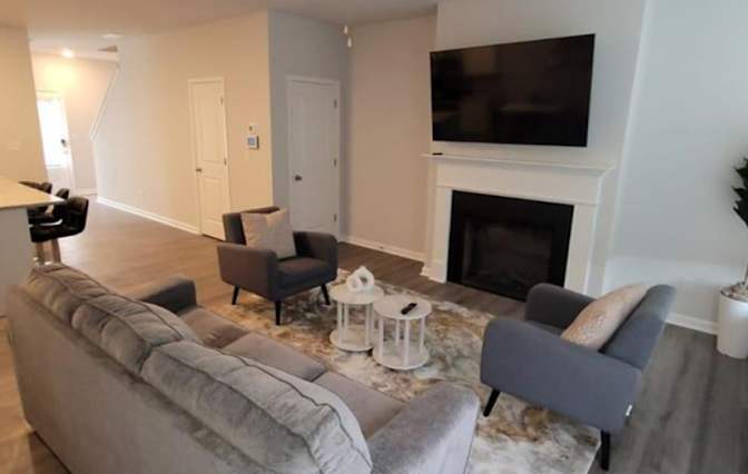 Alcove Rooms's room